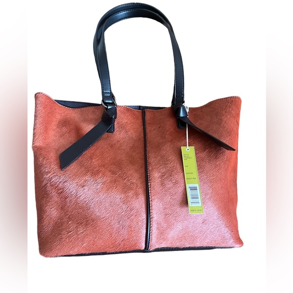 Gianni Bini Handbags - Gianni Bini Tote Bag